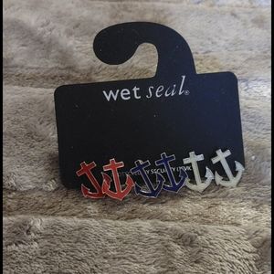Wet Seal Anchor earrings